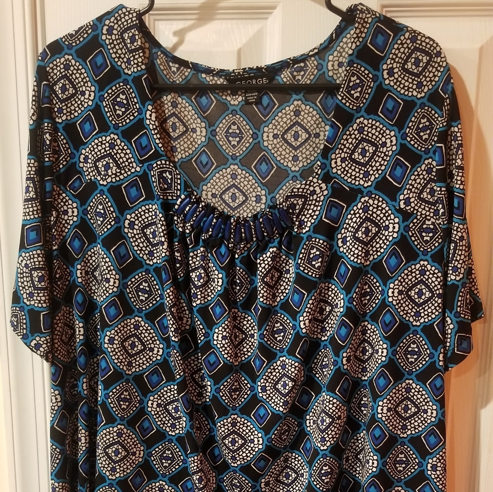 Short sleeve dress blouse